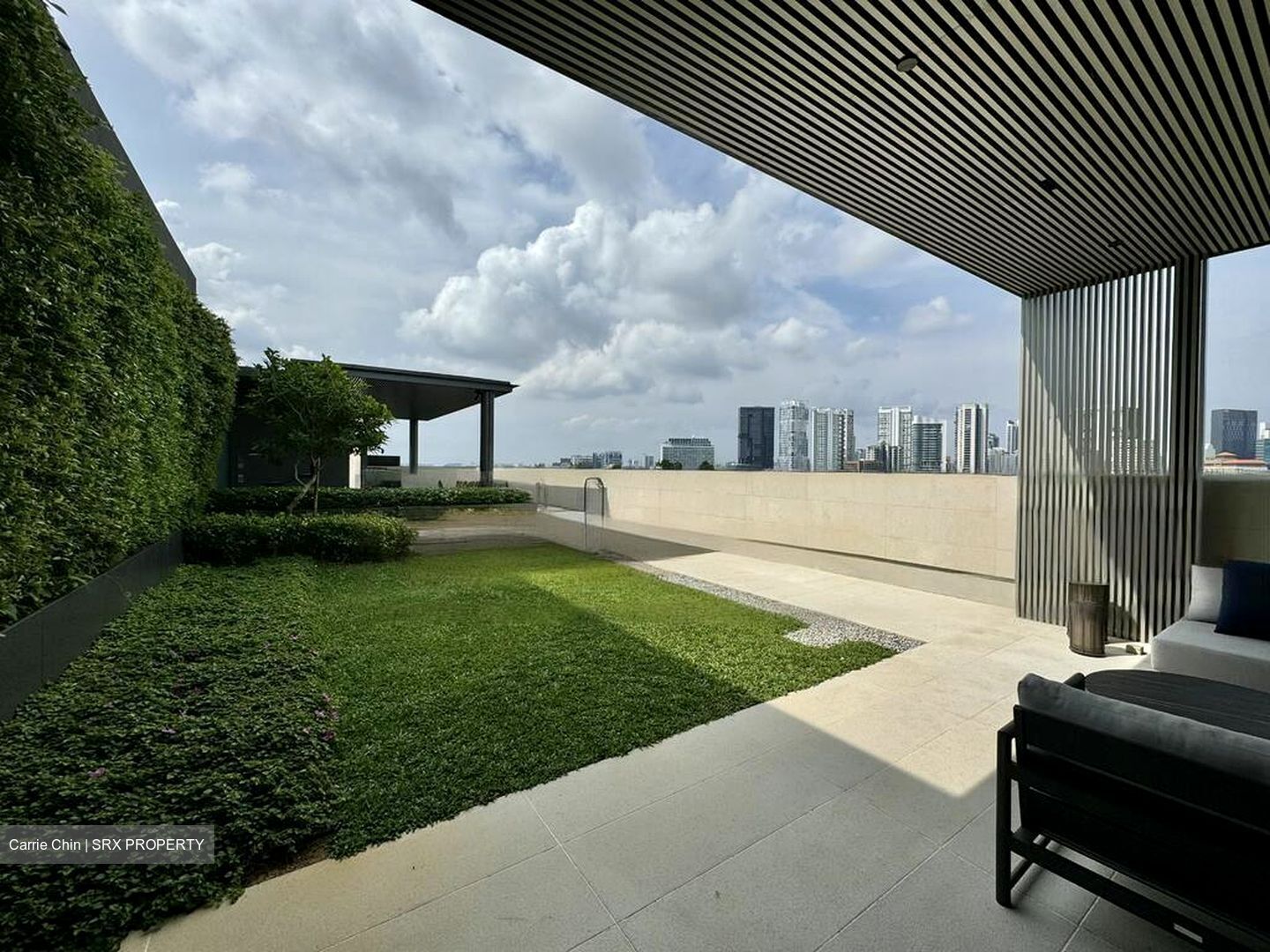 19 Nassim (D10), Apartment #578238401